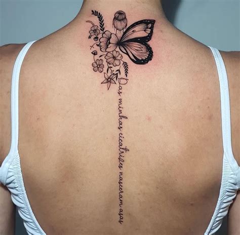 tatuagens costas femininas|21 Tatuagens Femininas nas Costas: Inspirações e。